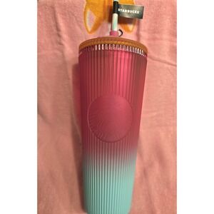 Starbucks 2025 Summer Ombree‎ Cold Cup W/Umbrella Straw Topper 24 Oz